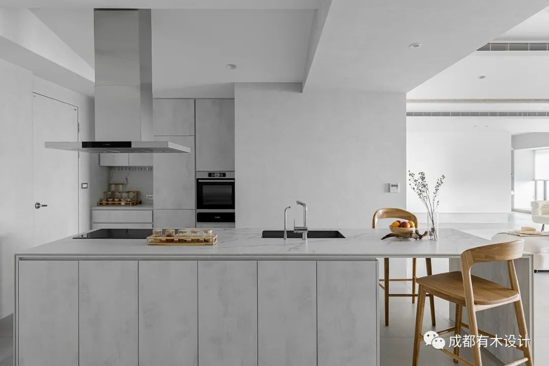 灰泥色系自然感度假风宅邸丨创夏-35