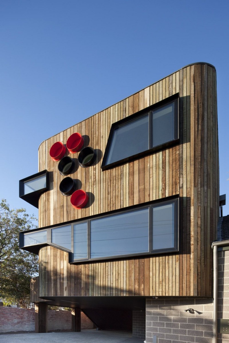 Ormond Esplanade House by Judd Lysenko Marshall Architects-2