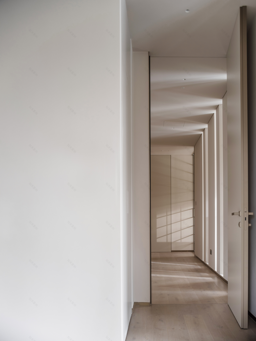 弧形楼梯与旋转楼梯的完美融合·简约别墅设计丨中国丨JSCC 极舍文化创意(上海)有限公司-37