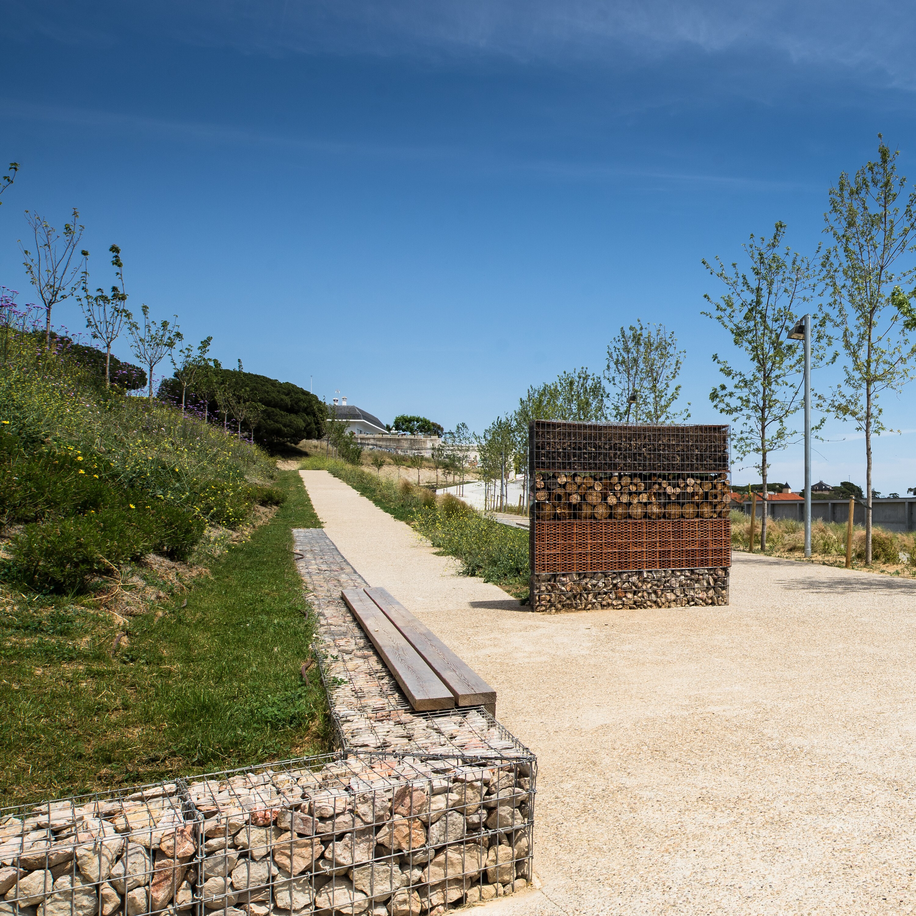 自然之巢 · 昆虫酒店的生态设计-16