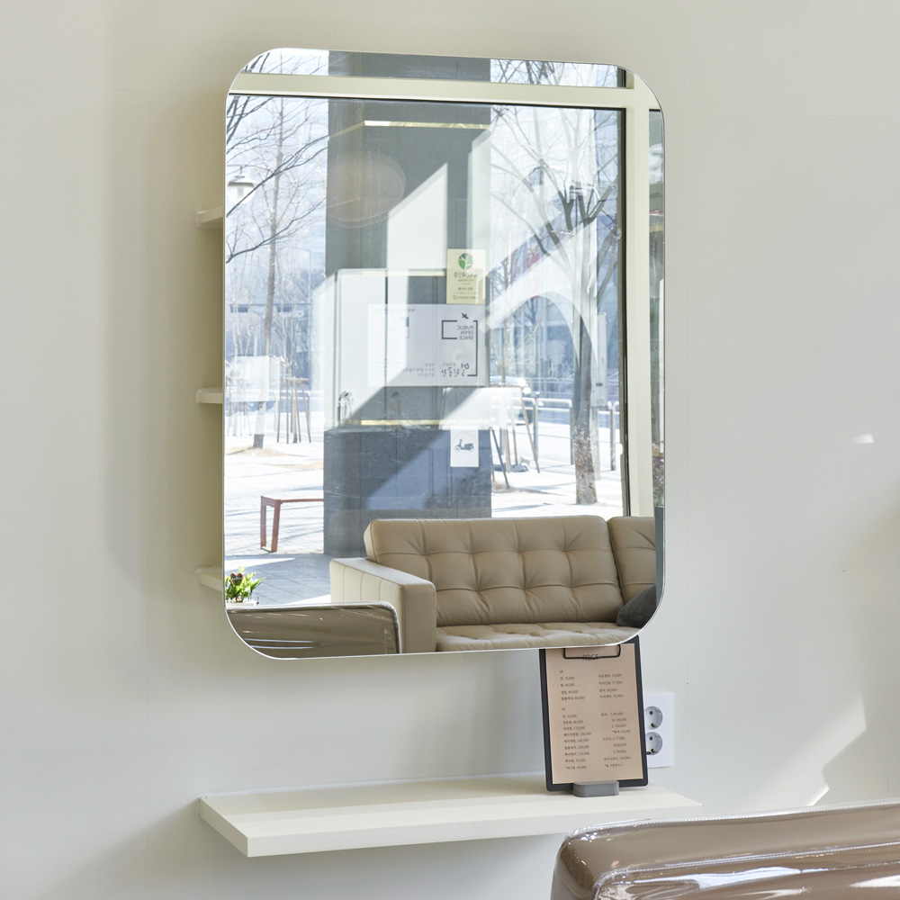 明亮舒适的 17 平米美容室，极简设计的典范-16