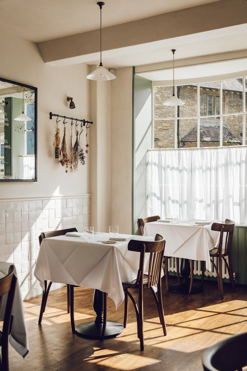 美食与空间抽象之美的完美结合-9