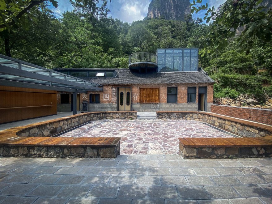 国梁艺术大学生研究训练计划中心丨中国-32