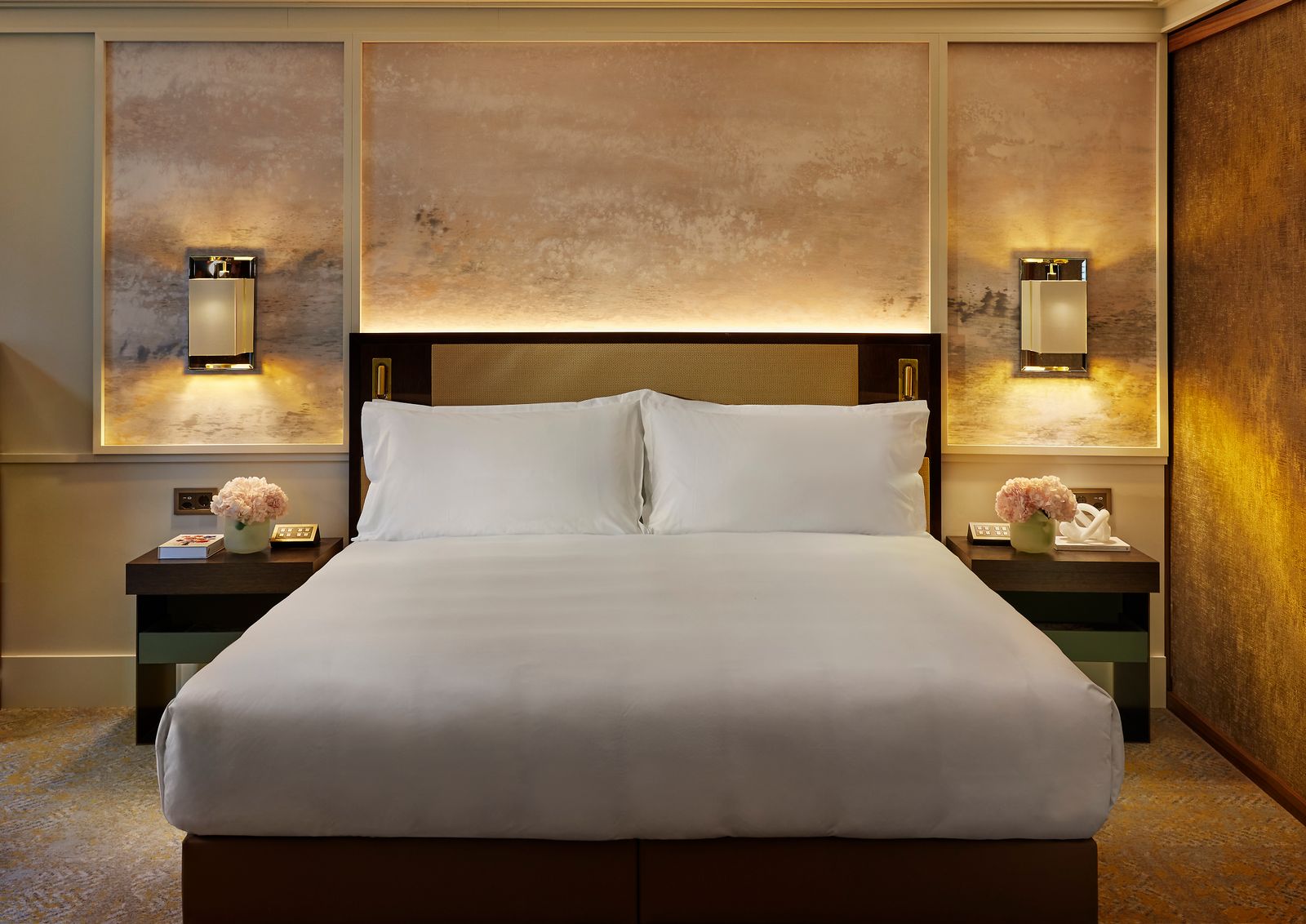 苏黎世文华东方萨沃伊酒店改造项目丨瑞士苏黎世丨法国室内设计师 Tristan Auer-11