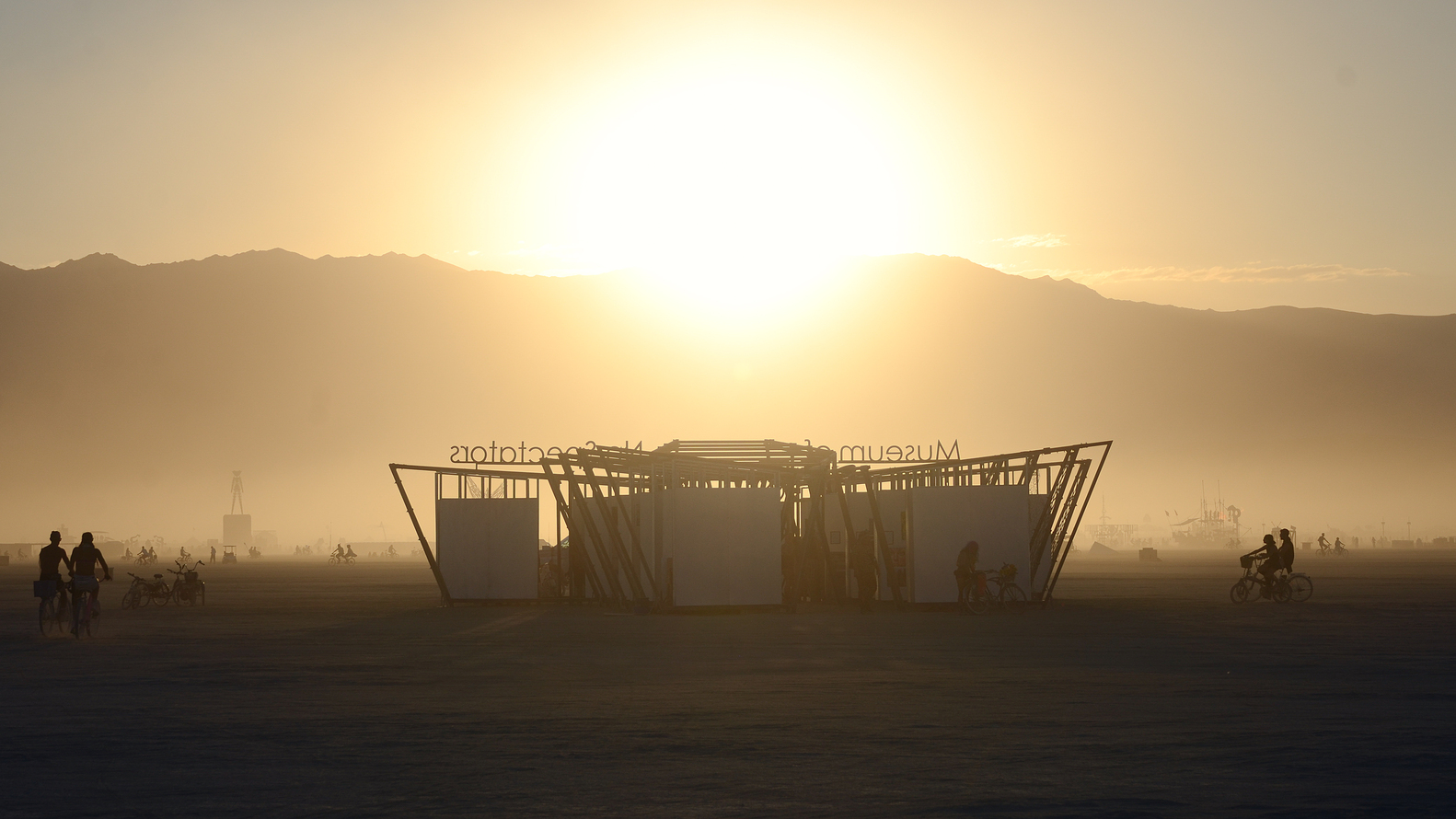 “无观众”博物馆丨美国丨J Absinthia Vermut,John Marx-65