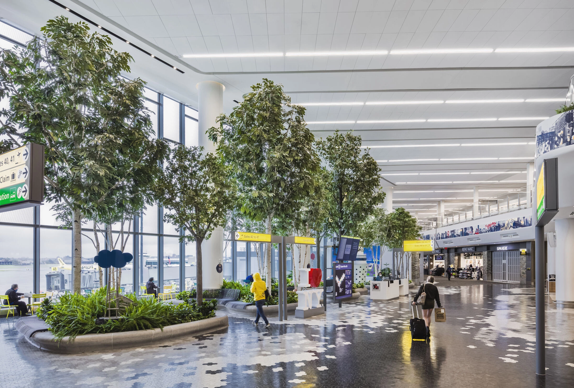 LaGuardia Airport Terminal B Concourse Parks-11