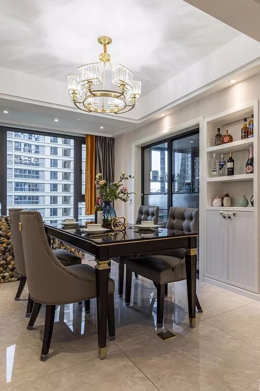 嵌入式餐边柜酒柜设计，实用与情趣两不误-45