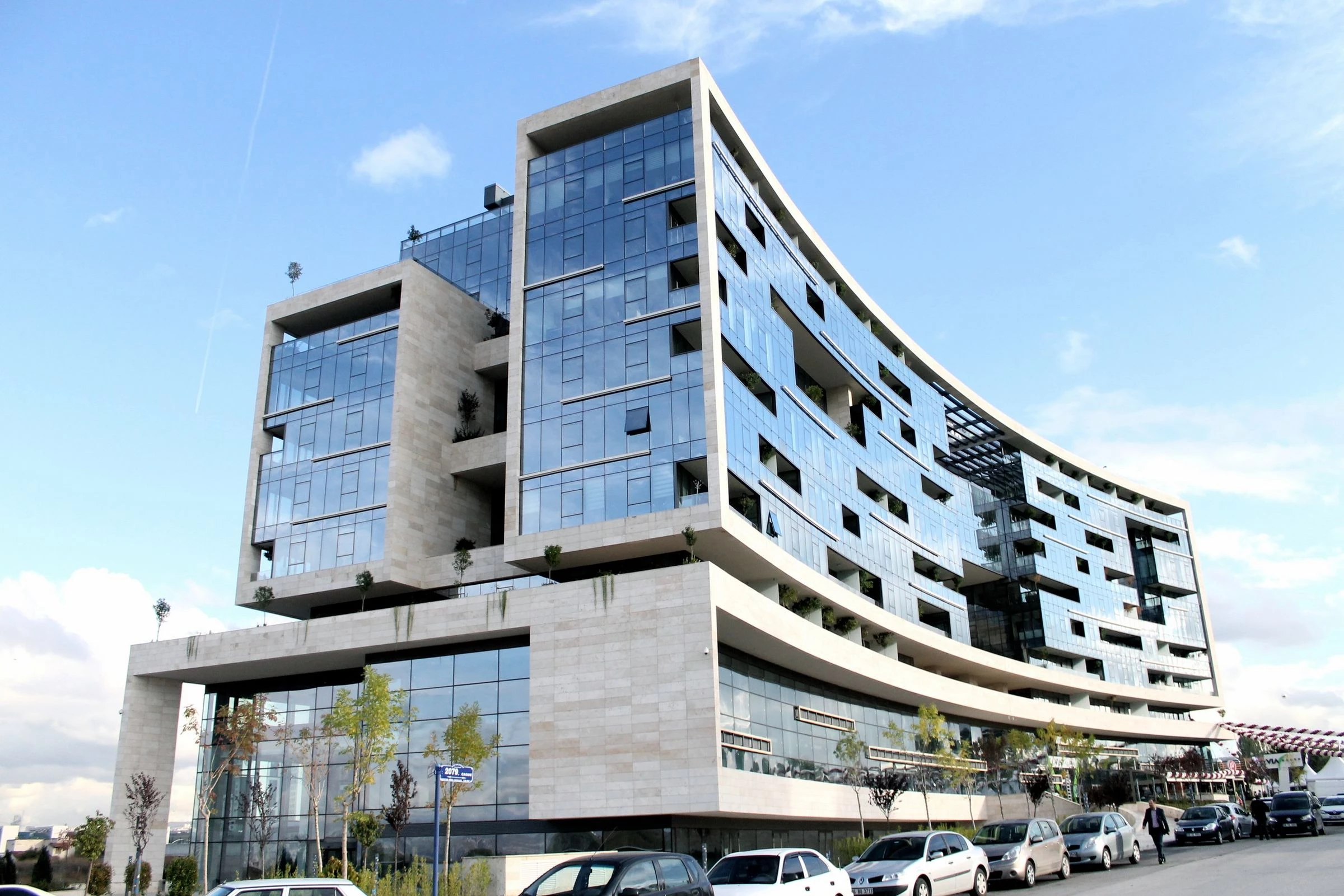 绿意盎然的大地之作——土耳其安卡拉 Via Green 办公楼设计-10