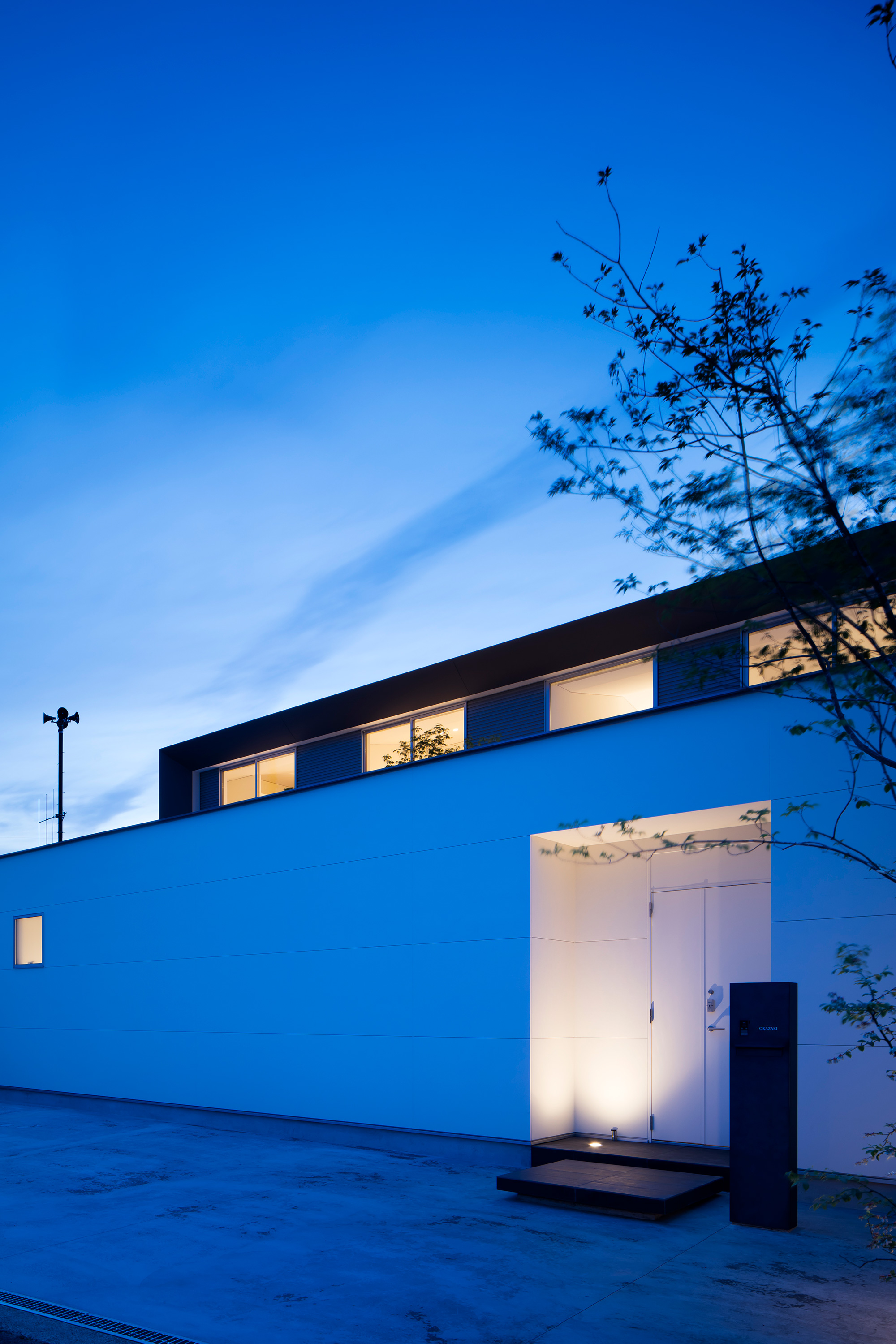 奈良古村中的现代私密住宅-16