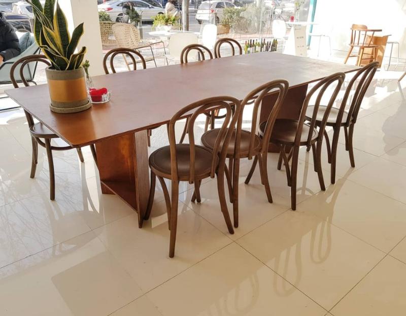 30 平简约咖啡馆，展现 White&Wood 魅力-10