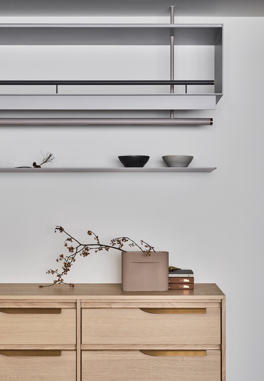 從「有靈魂的餐桌」開始滋養家的故事！用溫和時髦的磚紅色，描繪以餐廚空間為核心的起居光景 — Hey!Cheese-2