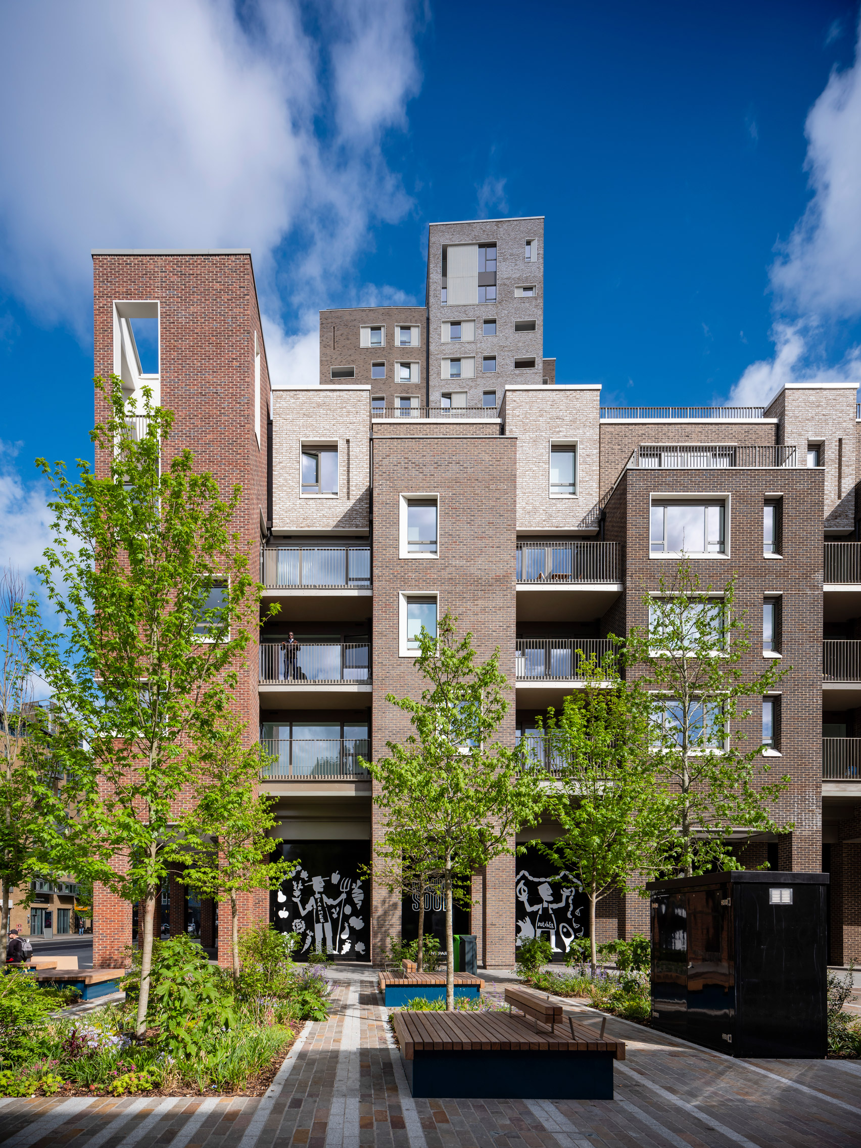 伦敦 Elephant and Castle 的"当代土著"住房设计-32