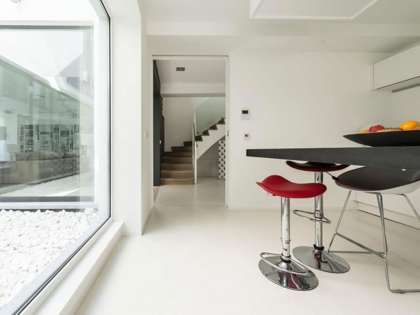 Magnificent Property in Belgium-9