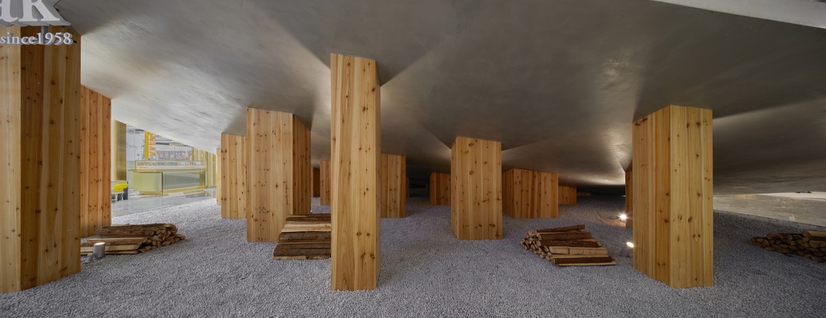 Snow Peak苏州美罗百货新区店丨中国苏州丨KiKi建筑设计事务所-37