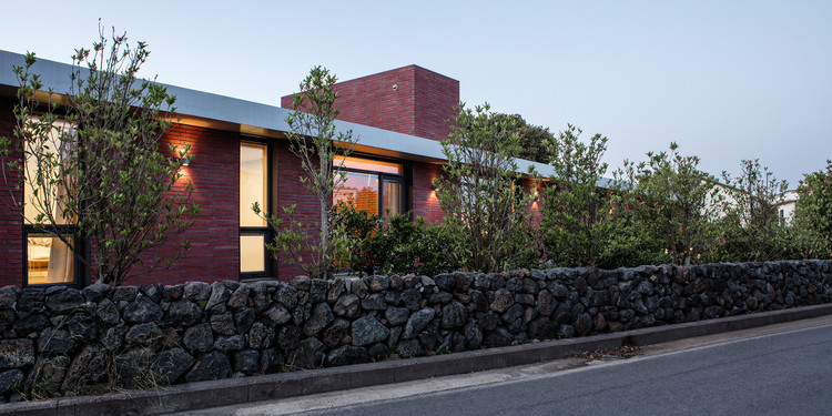 Red Chimney  stpmj-27