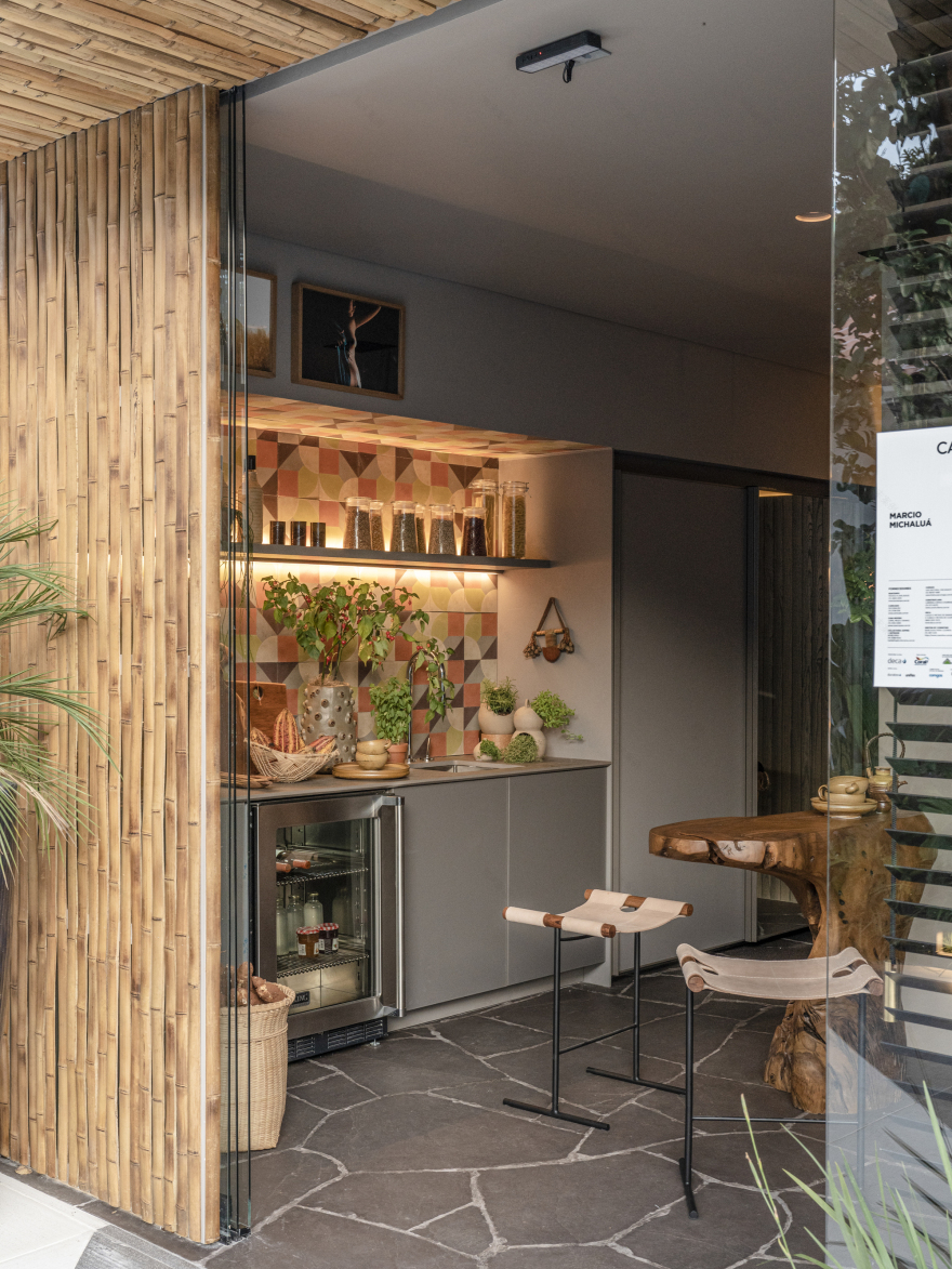 Urban Cabin / Studio Marcio Michaluá-29