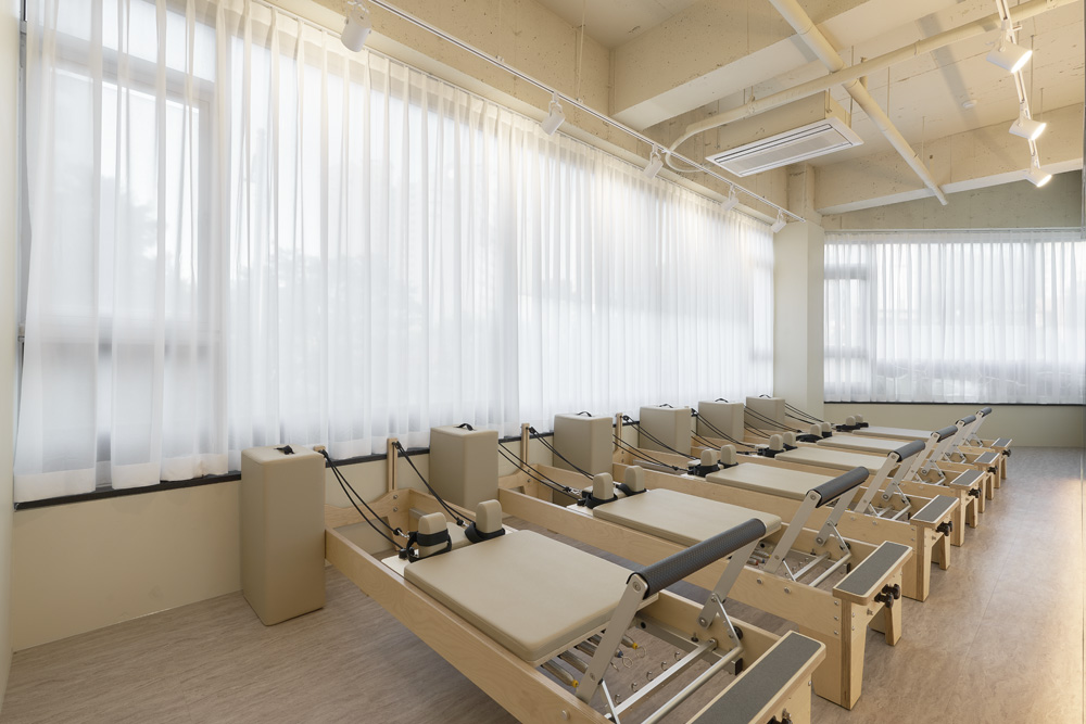 粉色点缀的 41 平米私人健身会所-18