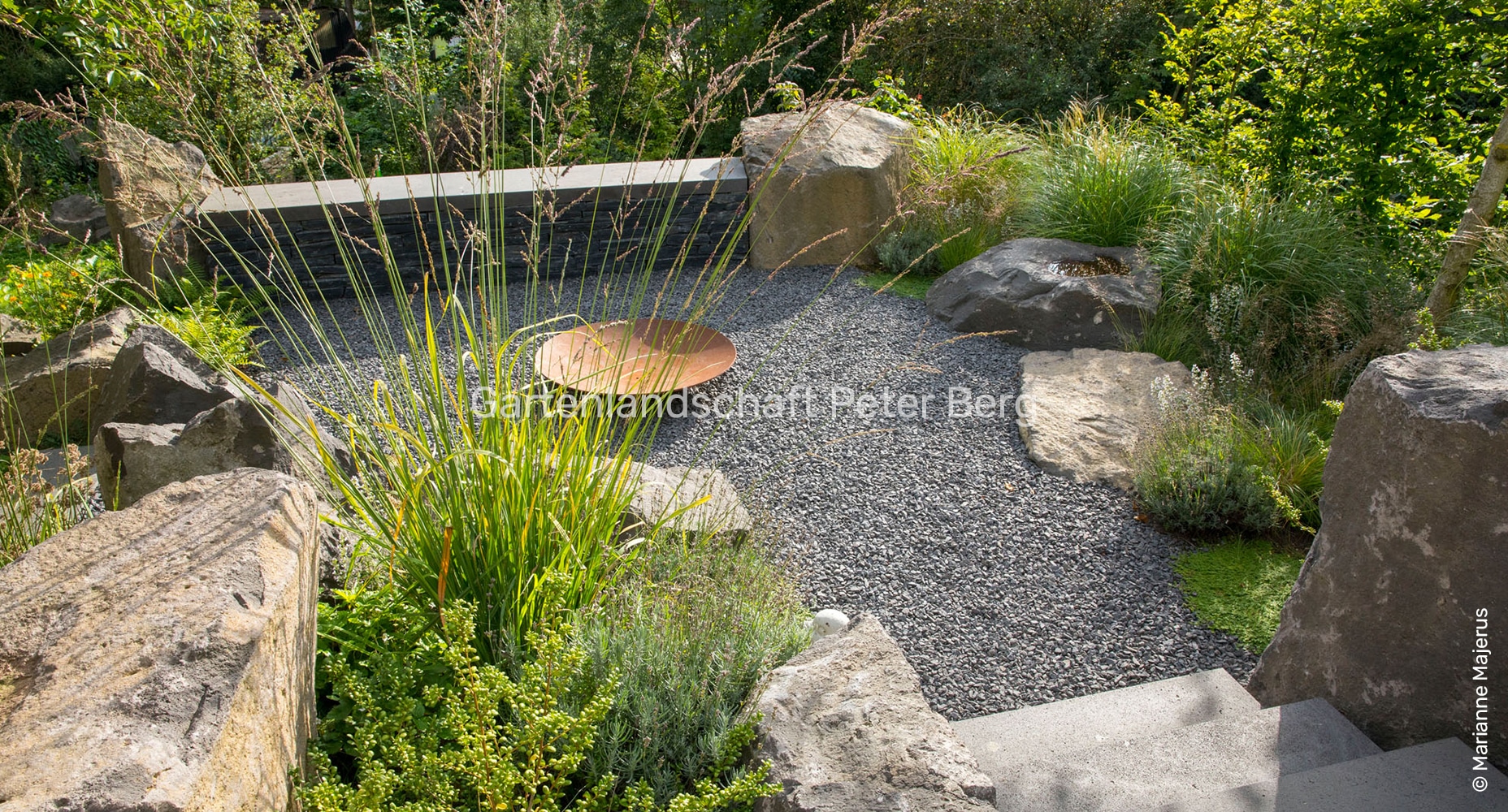 卢森堡山坡花园丨Peter Berg GartenLandschaft-10