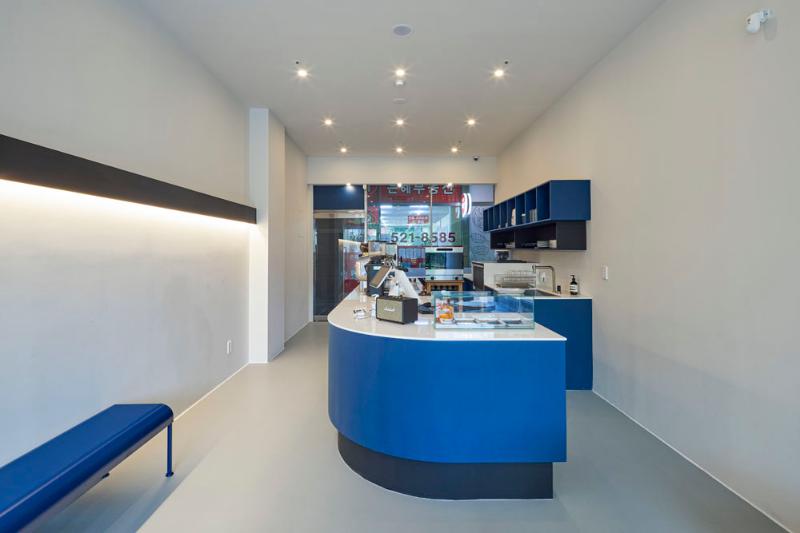 13 坪蓝色魅力咖啡厅，室内设计诠释简约时尚-2