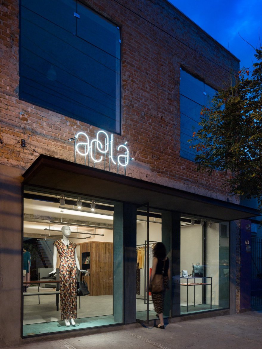 巴西圣保罗 Acolá 精品女装店 Vão Arquitetura-28