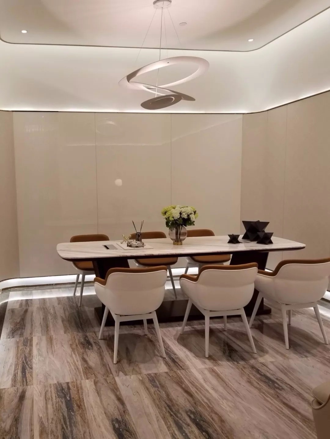 臻品空间设计：珠海高新惠景项目展厅-15