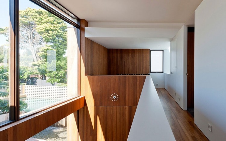 Flipped House by MCK Architects-39