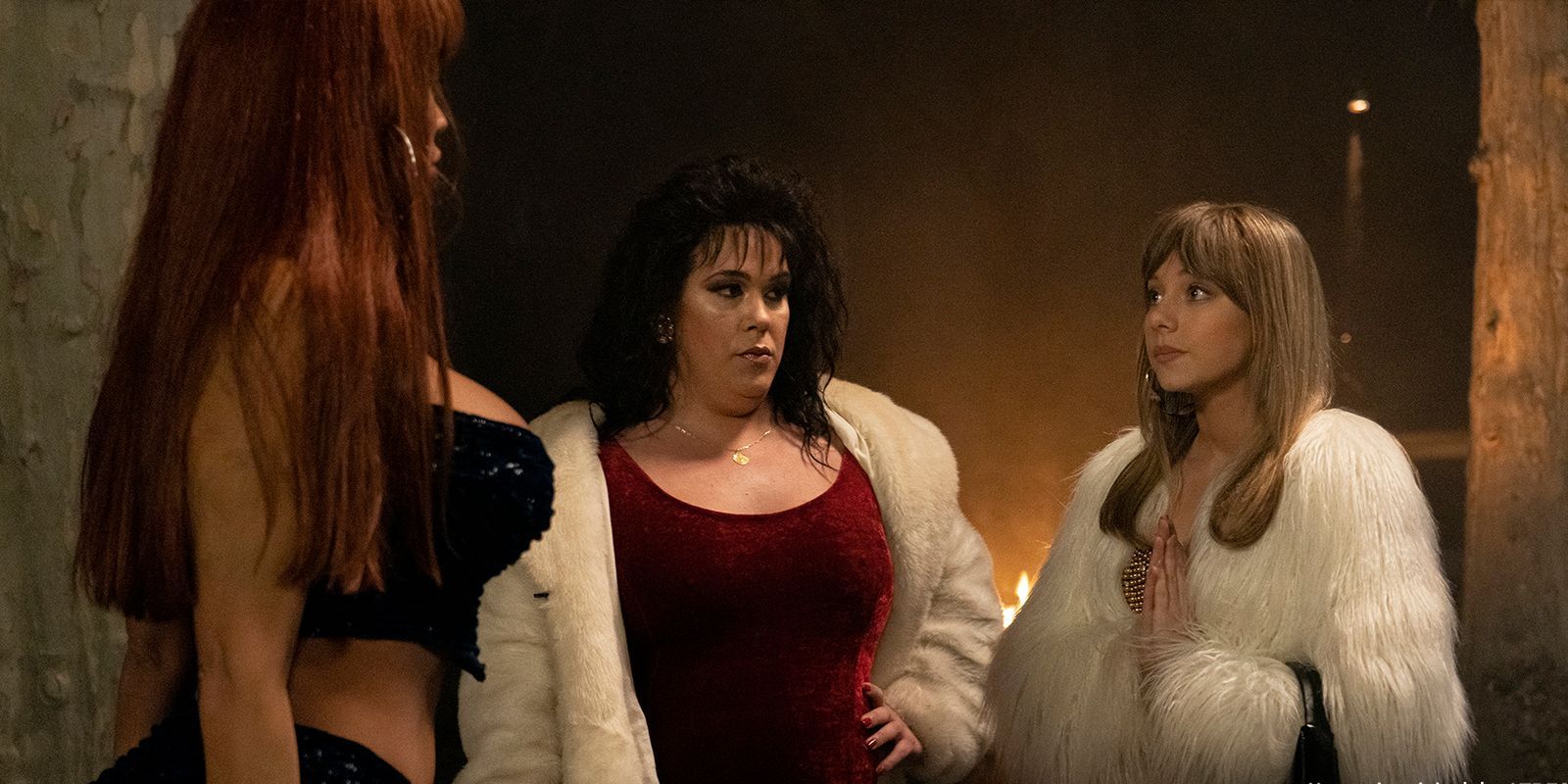 《Veneno》电视剧中Veneno住所场景重建丨西班牙马德里丨由Gigia Pellegrini带领的剧组美术团队-29