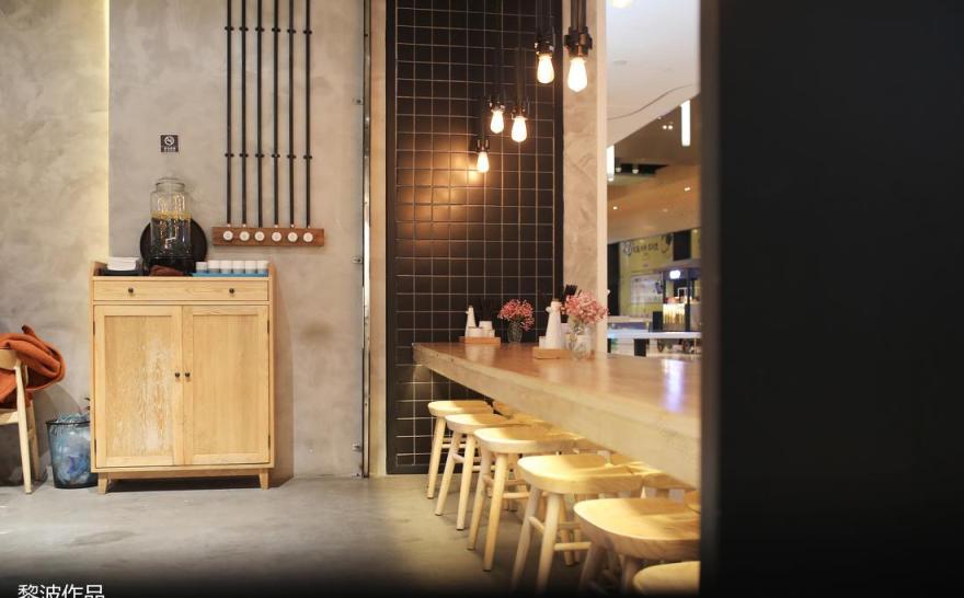 初夏花园 | 极简工业风餐厅设计-18