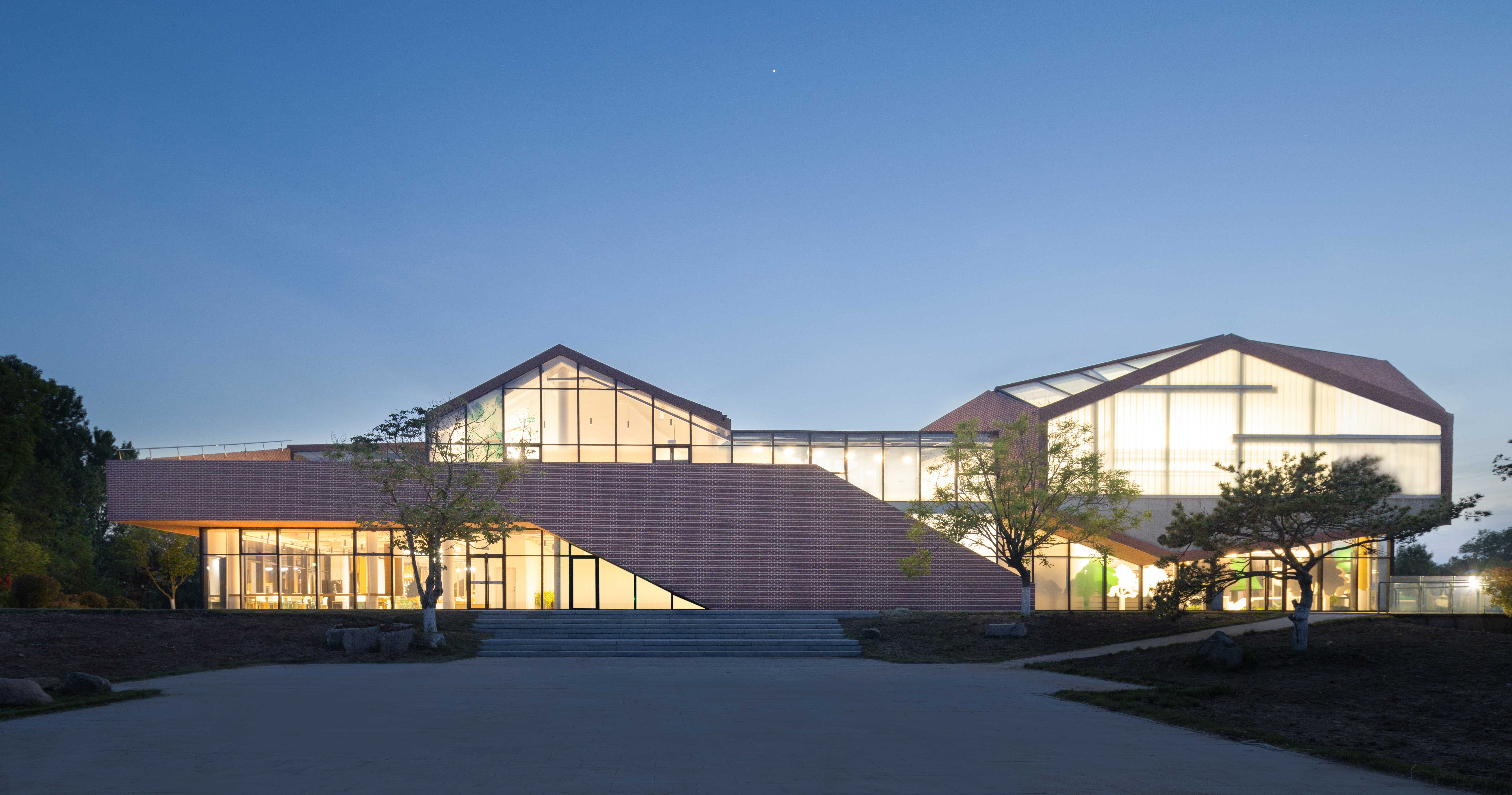 华侨城青岛即墨莲花山乡村振兴示范区项目展示中心丨中国青岛丨袈蓝建筑-98