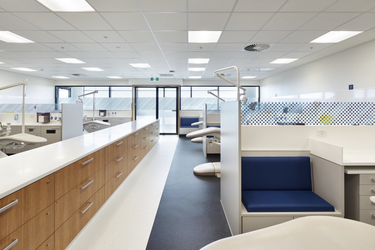 南澳大利亚牙科服务医院丨澳大利亚阿德莱德丨Cox Architecture,DesignInc-13