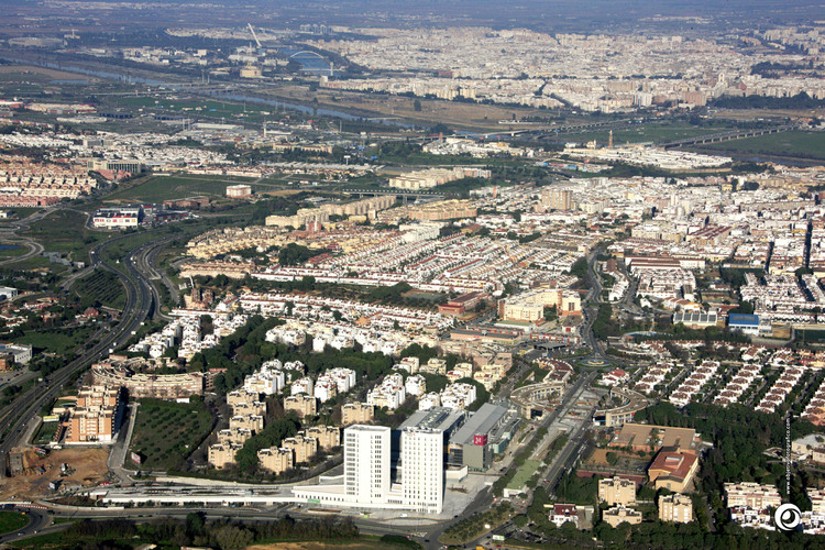 Transportation Interchange Complex  EDDEA-24