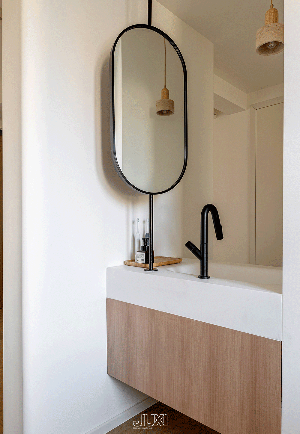 67㎡小家靠旋转电视墙，变出N种生活场景-44