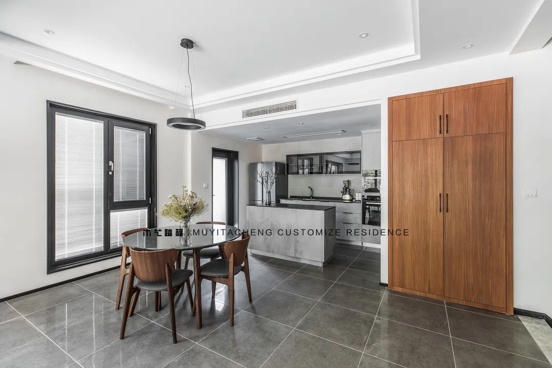 深色系橱柜打造现代厨房空间丨中国重庆丨木艺踏程-34