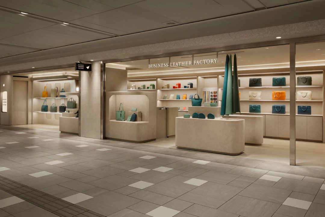 Unimall “柔软风” 包具概念店设计-0