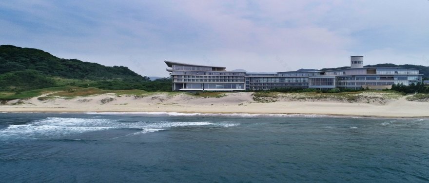 《大金阿莱索雅扩建工程》· 海景绿意中的节能培训中心-46