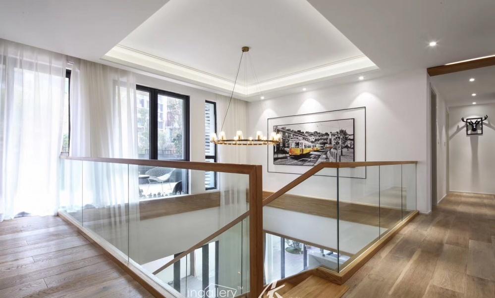 
现代-忘却都市的喧闹 -0