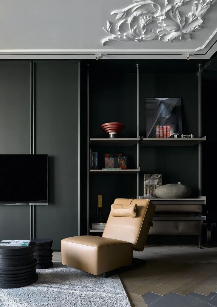 黑色空间丨Marina Kutuzova-29