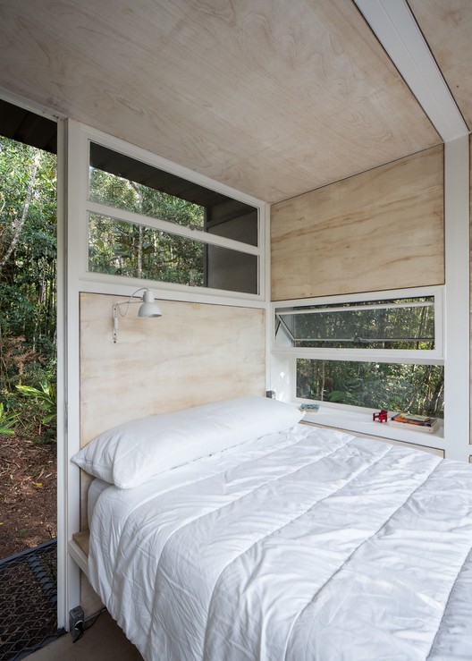 巴西森林中的透明小木屋-12