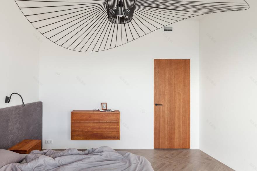 明斯克132㎡禁欲风公寓丨白俄罗斯明斯克丨白俄罗斯Zrobym建筑事务所-15