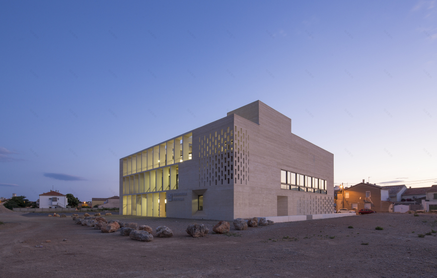 蒙田多媒体图书馆丨法国-79