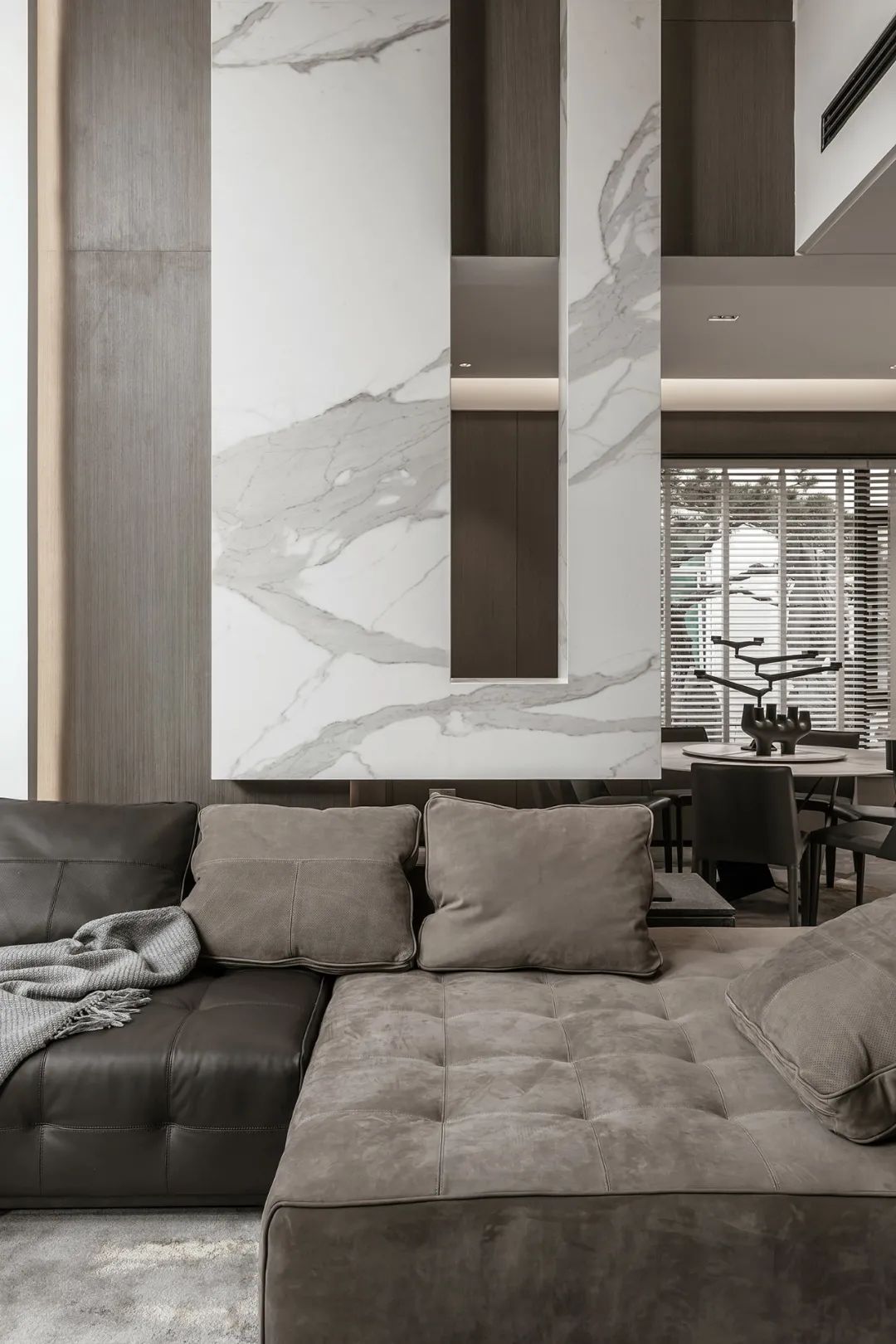 苏州 400㎡暖灰大宅丨中国苏州丨杰 ME 空间设计-13