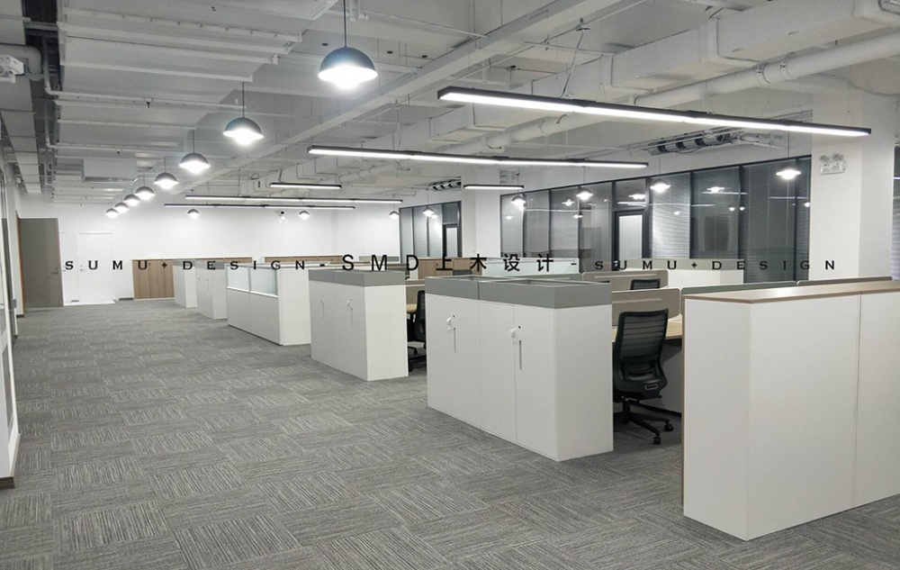 
极简风办公室让工作一样轻松自如 -5