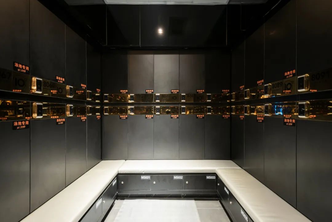 《一兆韦德·上海人广来福士店》 | 健身潮牌新体验-24