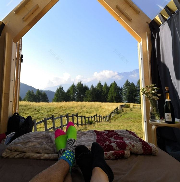 Immerso迷你透明屋顶小屋丨意大利丨意大利建筑师法比奥·维尼奥洛和弗朗切斯卡·图尔纳图里-23