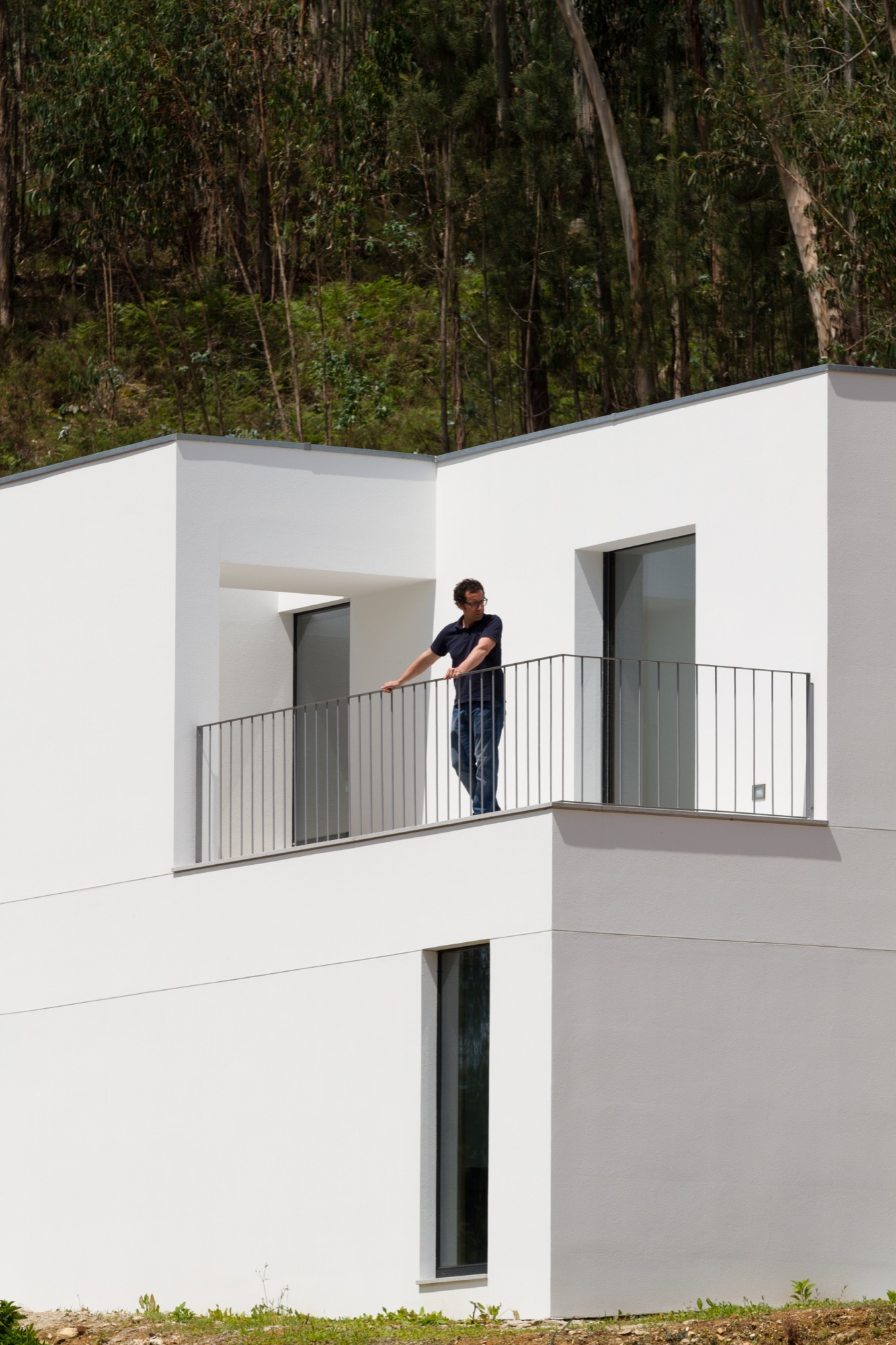 葡萄牙 Agueda 住宅——地形与空间的完美融合-19