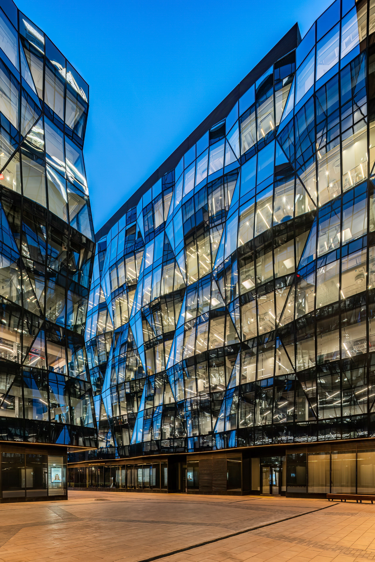 бц "Искра парк"-2