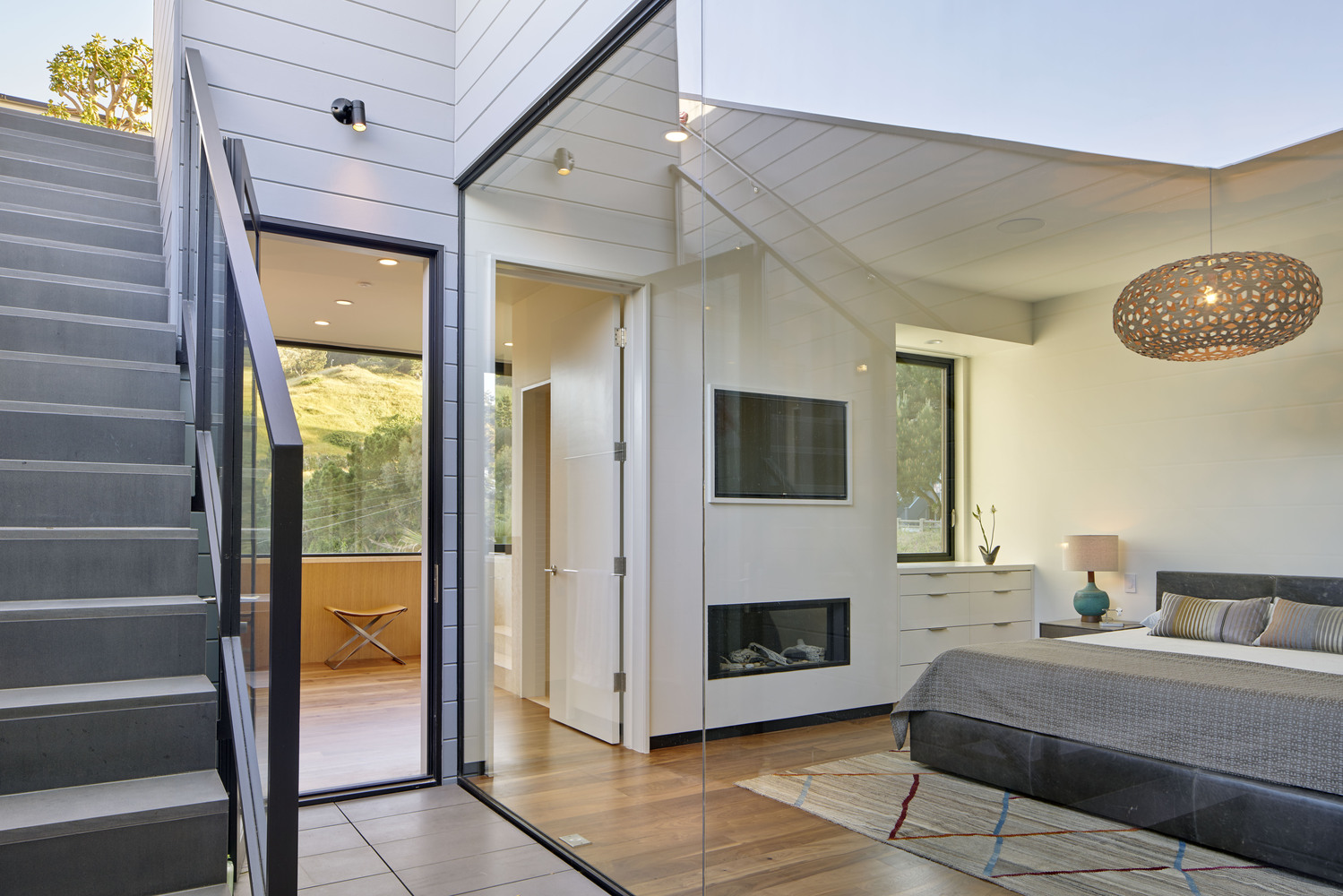 Schwartz and Architecture Designed a Multi level Urban Home in San Francisco-41