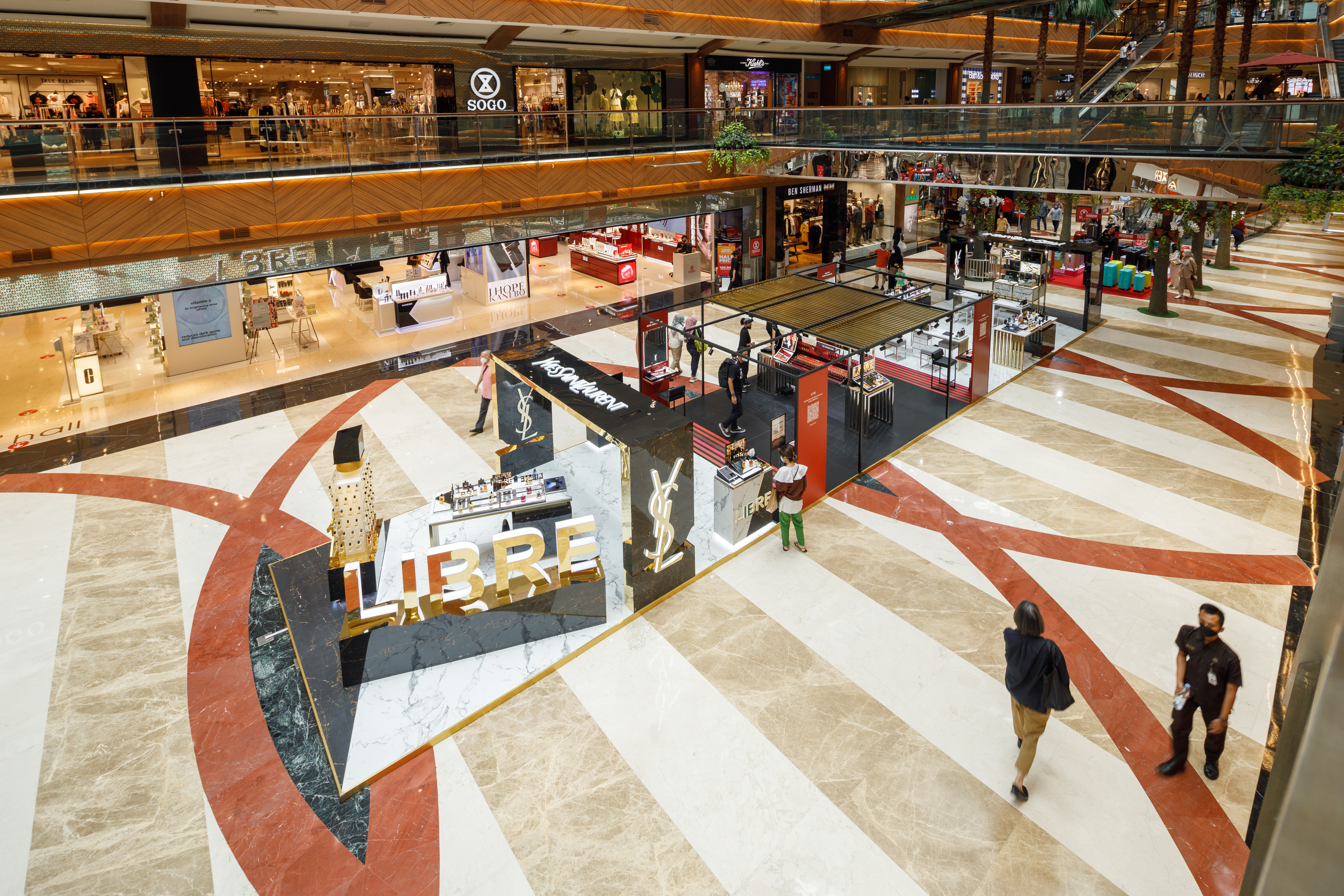 YSL LIBRE Podium - Pondok Indah Mall-0