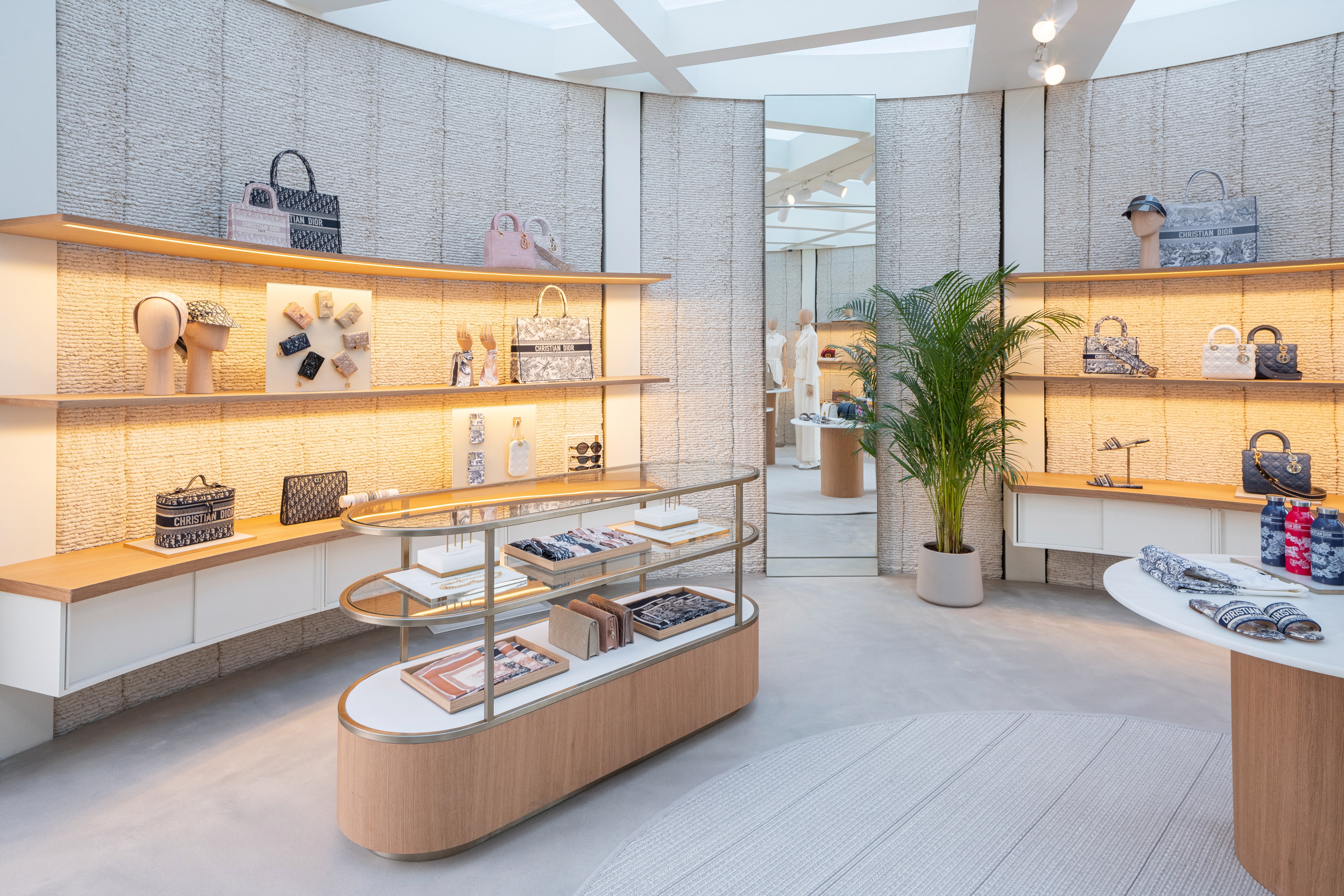 迪拜 Dior 快闪店丨阿联酋迪拜丨WASP-5