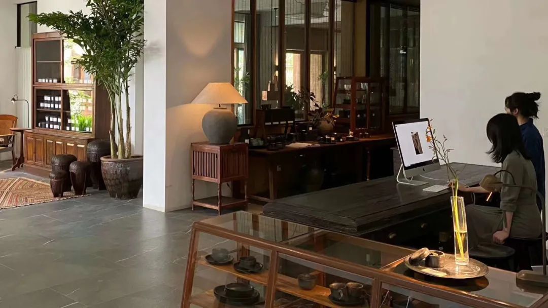 探探杭州那些“中古家具店”-25